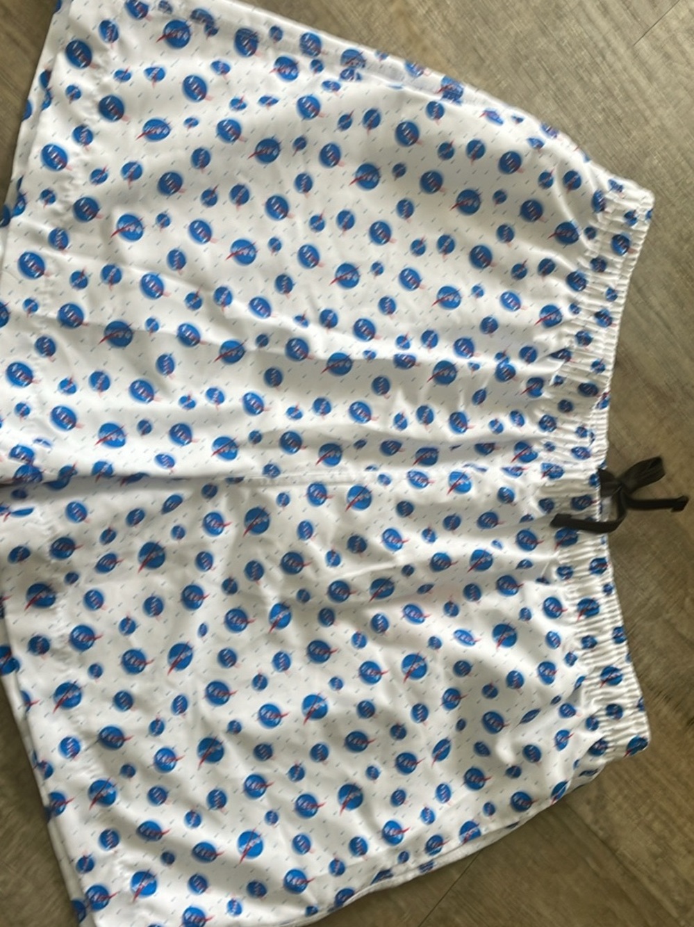 FOCO (Forever Collectibles) Men's NASA Swim Trunks NWT